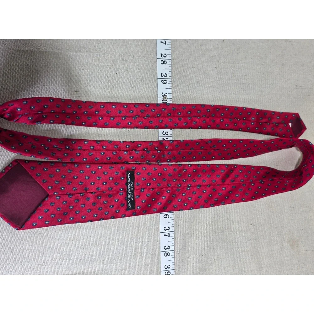 Handmade in Italy 100% Silk Red Paisley Micro Print Classic Necktie